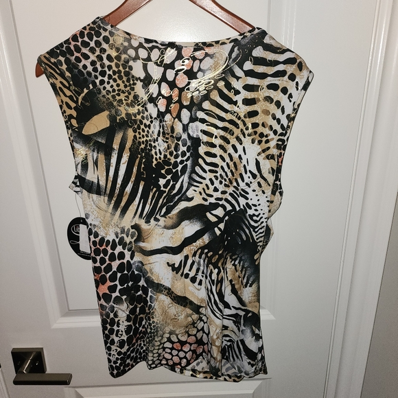 Designer Shirt - Picture 3 of 4